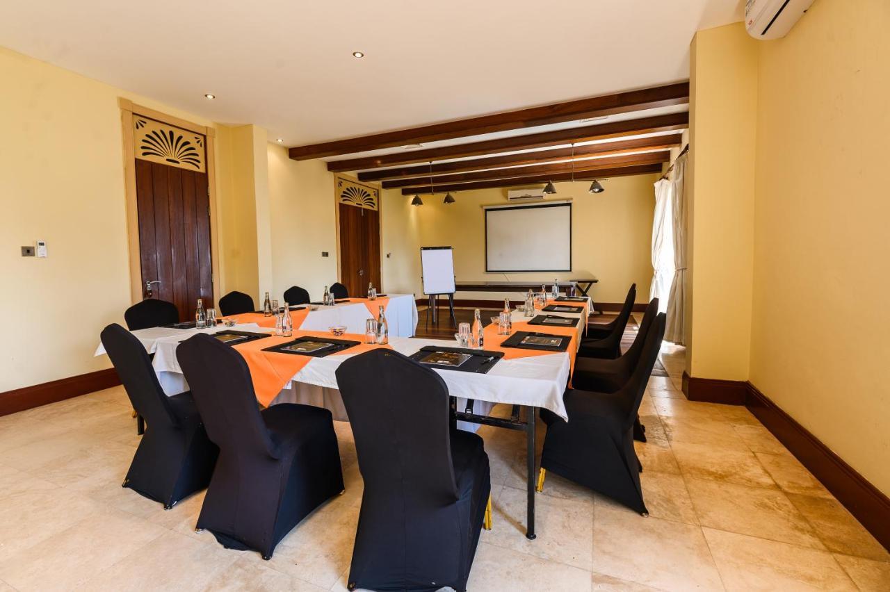 Cocoa Boutique Hotel - Your Kenyan Beachfront Bliss Mombasa Zewnętrze zdjęcie